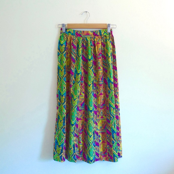 Vintage Dresses & Skirts - Cute Vintage Skirt Highwaisted Tribal Festival